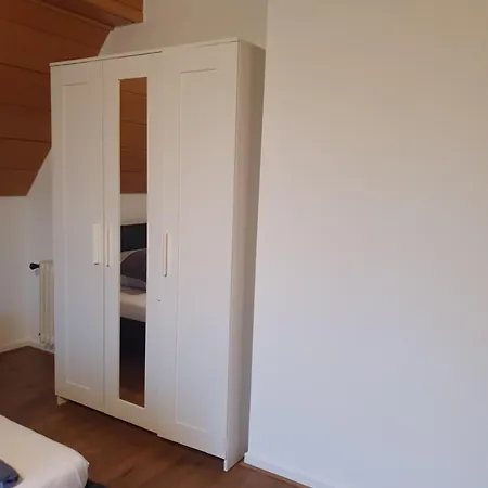 Habitación en casa particular Privates Einzelzimmer Direkt An Der Uniklinik *