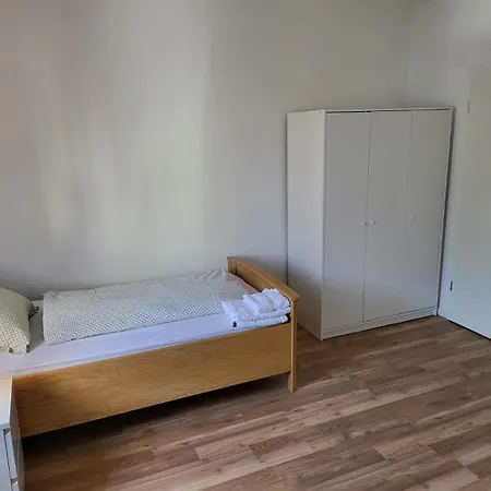 Privatunterkunft Privates Einzelzimmer Direkt An Der Uniklinik *