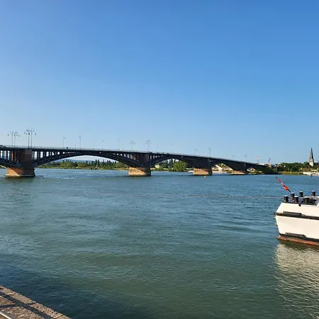 Privates Einzelzimmer Direkt An Der Uniklinik *